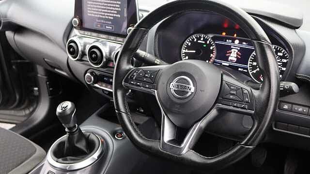 Nissan Juke 1.0 DIG-T N-Connecta SUV 5dr Petrol Manual Euro 6 (s/s) (114 ps)
