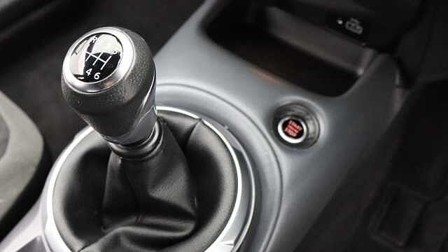 Nissan Juke 1.0 DIG-T N-Connecta SUV 5dr Petrol Manual Euro 6 (s/s) (114 ps)