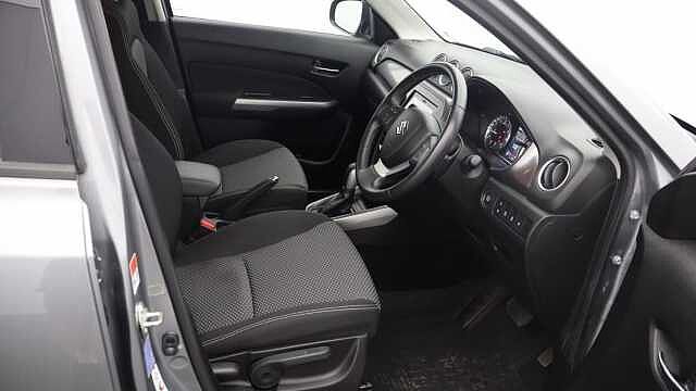 Suzuki VITARA 1.4 Boosterjet MHEV SZ-T SUV 5dr Petrol Hybrid Auto Euro 6 (s/s) (129 ps) Grey
