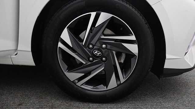 Hyundai i20 1.0 T-GDi MHEV SE Connect Hatchback 5dr Petrol Hybrid DCT Euro 6 (s/s) (100 ps)