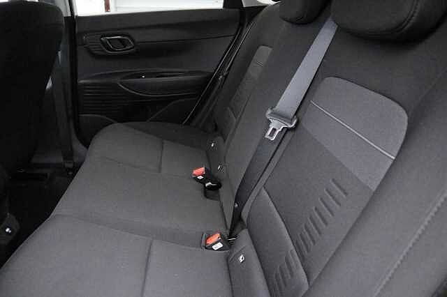 Hyundai TUCSON 1.6 h T-GDi Premium SUV 5dr Petrol Hybrid Auto Euro 6 (s/s) (230 ps)