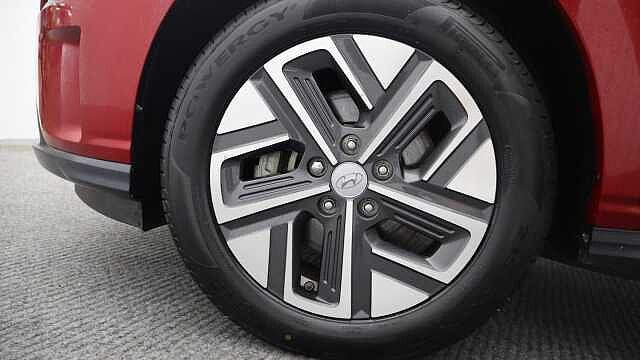 Hyundai KONA 64kWh Premium SUV 5dr Electric Auto (10.5kW Charger) (204 ps)