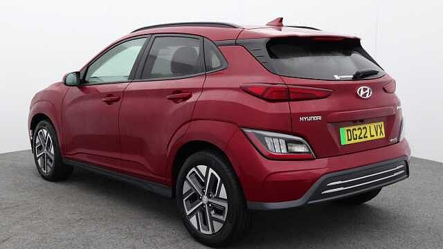 Hyundai KONA 64kWh Premium SUV 5dr Electric Auto (10.5kW Charger) (204 ps)