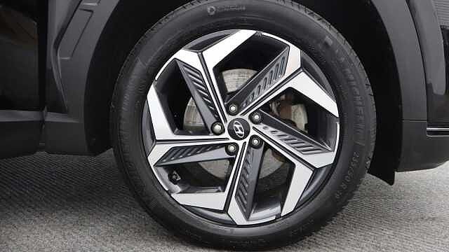 Hyundai TUCSON 1.6 h T-GDi Premium SUV 5dr Petrol Hybrid Auto Euro 6 (s/s) (230 ps)