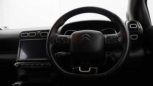 Citroen C3 Aircross 1.2 PureTech Shine SUV 5dr Petrol Manual Euro 6 (s/s) (110 ps)