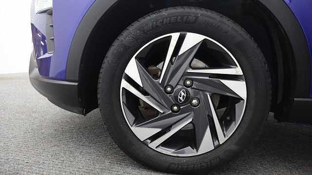 Hyundai BAYON 1.0 T-GDi MHEV SE Connect SUV 5dr Petrol Hybrid Manual Euro 6 (s/s) (100 ps) Blue