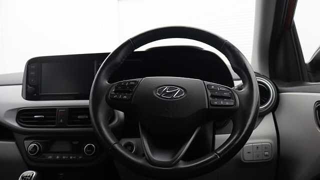 Hyundai i10 1.0 Premium Hatchback 5dr Petrol Manual Euro 6 (s/s) (67 ps)