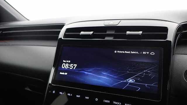 Hyundai TUCSON 1.6 T-GDi N Line SUV 5dr Petrol Manual Euro 6 (s/s) (150 ps) White