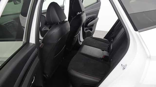 Hyundai TUCSON 1.6 T-GDi N Line SUV 5dr Petrol Manual Euro 6 (s/s) (150 ps) White