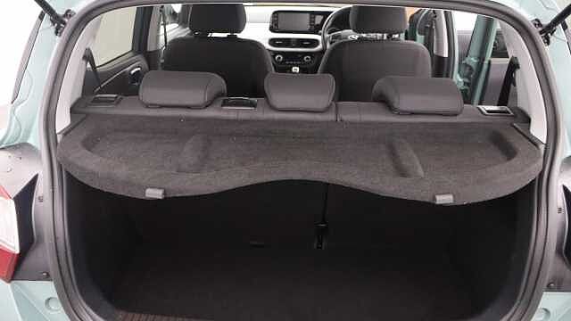 Hyundai I10 1.0 Premium Hatchback 67 Green