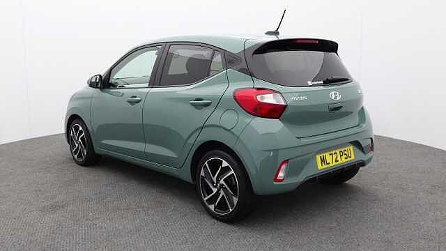 Hyundai I10 1.0 Premium Hatchback 67 Green