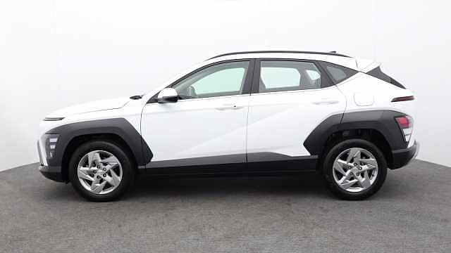 Hyundai KONA 1.6 T-GDi Advance SUV 5dr Petrol DCT Euro 6 (s/s) (138 ps) White
