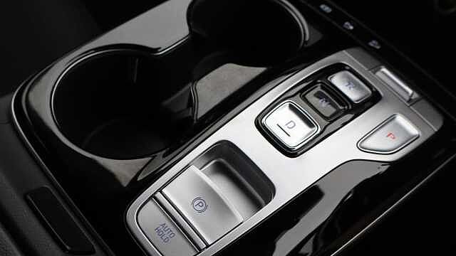 Hyundai TUCSON 1.6 h T-GDi SE Connect SUV 5dr Petrol Hybrid Auto Euro 6 (s/s) (230 ps) Silver