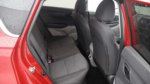 Hyundai BAYON 1.0 T-GDi MHEV Ultimate SUV 5dr Petrol Hybrid DCT Euro 6 (s/s) (100 ps) Red