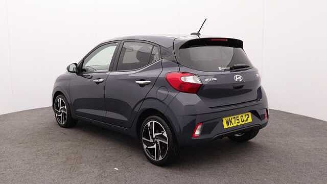 Hyundai i10 1.2 Premium Hatchback 5dr Petrol Auto Euro 6 (s/s) (79 ps)