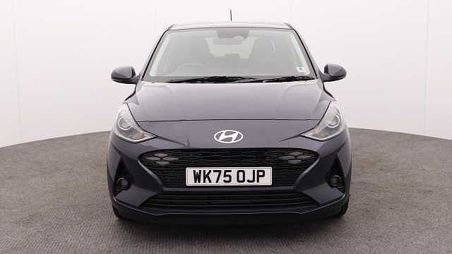 Hyundai i10 1.2 Premium Hatchback 5dr Petrol Auto Euro 6 (s/s) (79 ps)