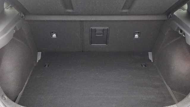 Hyundai i30 1.0 T-GDi MHEV Premium Hatchback 5dr Petrol Hybrid DCT Euro 6 (s/s) (120 ps)