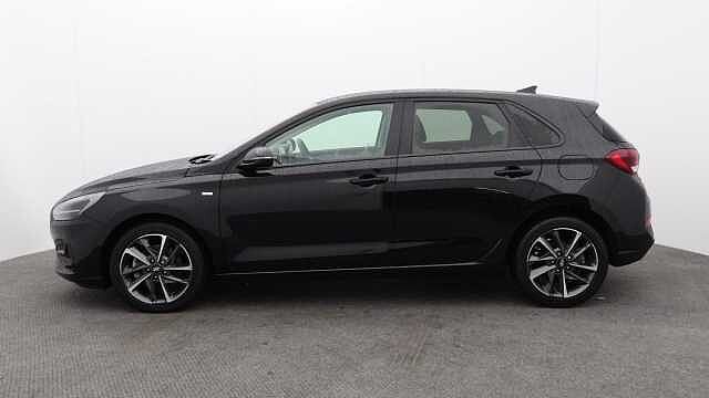 Hyundai i30 1.0 T-GDi MHEV Premium Hatchback 5dr Petrol Hybrid DCT Euro 6 (s/s) (120 ps)