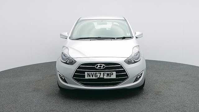 Hyundai IX20 1.6 SE Hatchback 5dr Petrol Auto Euro 6 (125 ps) Silver
