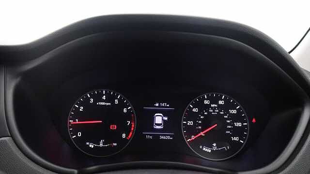 Hyundai I20 1.2 Play Hatchback 5dr Petrol Manual Euro 6 (s/s) (84 ps) White