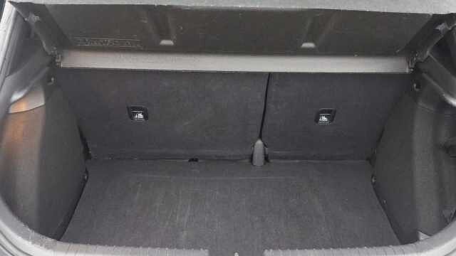 Hyundai I20 1.2 Play Hatchback 5dr Petrol Manual Euro 6 (s/s) (84 ps) White