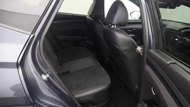 Hyundai TUCSON 1.6 h T-GDi N Line S SUV 5dr Petrol Hybrid Auto Euro 6 (s/s) (230 ps) Grey