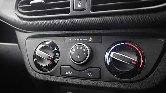 Hyundai i10 1.2 Advance Hatchback 5dr Petrol Manual Euro 6 (s/s) (84 ps)