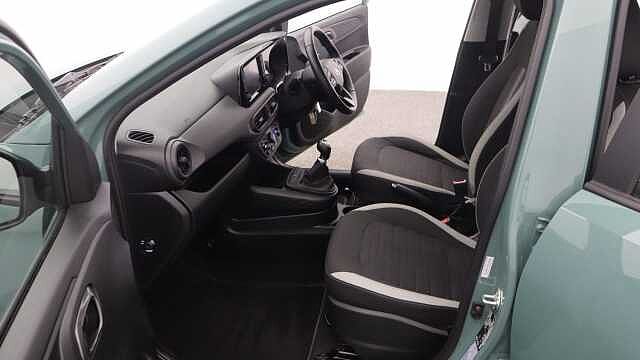 Hyundai i10 1.2 Advance Hatchback 5dr Petrol Manual Euro 6 (s/s) (84 ps)