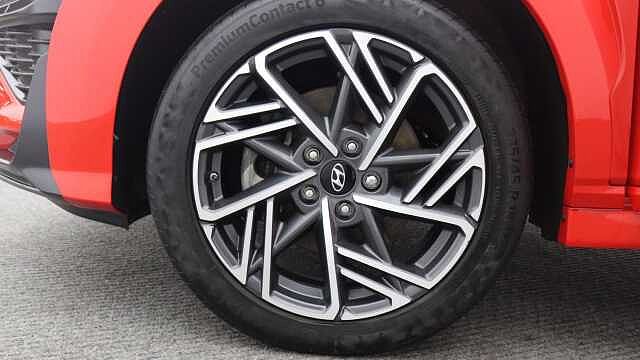 Hyundai KONA 1.0 T-GDi MHEV N Line SUV 5dr Petrol Hybrid Manual Euro 6 (s/s) (120 ps) Red