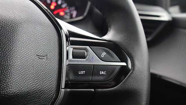 Peugeot 208 1.2 PureTech Active Premium + Hatchback 5dr Petrol Manual Euro 6 (s/s) (100 ps)
