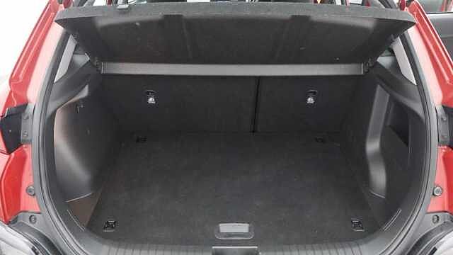 Hyundai KONA SE Connect Red