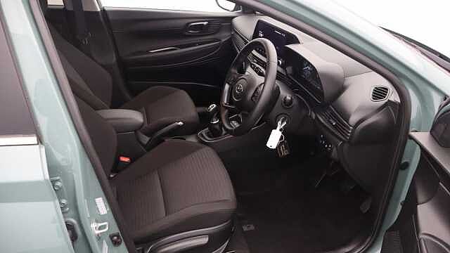 Hyundai I20 1.0 T-GDi MHEV Premium Hatchback 5dr Petrol Hybrid Manual Euro 6 (s/s) (100 ps) Green