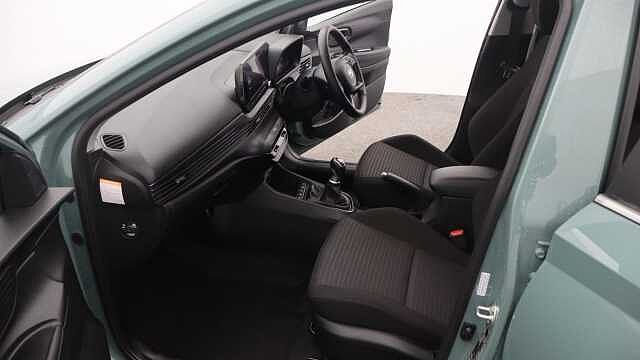 Hyundai I20 1.0 T-GDi MHEV Premium Hatchback 5dr Petrol Hybrid Manual Euro 6 (s/s) (100 ps) Green