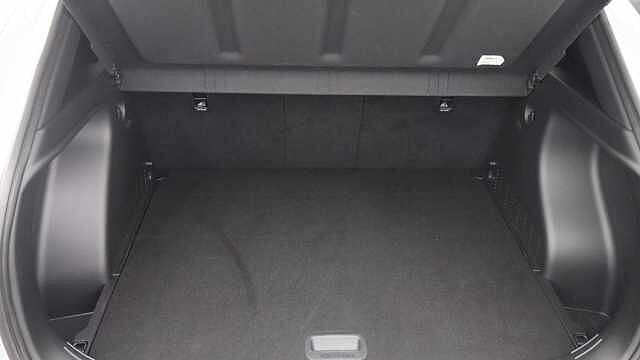 Hyundai KONA 65.4kWh N Line SUV 5dr Electric Auto (218 ps) Silver