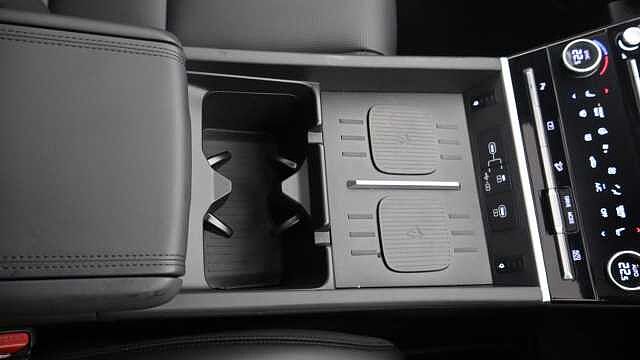 Hyundai SANTA FE 1.6 h T-GDi Ultimate SUV 5dr Petrol Hybrid Auto Euro 6 (s/s) (7Seat) (215 ps) Grey