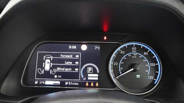 Nissan Leaf 40kWh Tekna Hatchback 5dr Electric Auto (150 ps)