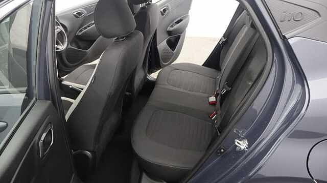 Hyundai i10 1.2 SE Connect Hatchback 5dr Petrol Manual Euro 6 (s/s) (84 ps)