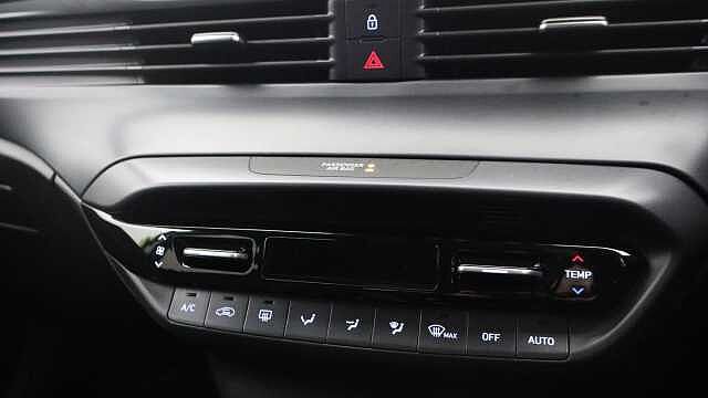 Hyundai BAYON 1.0 T-GDi Premium SUV 5dr Petrol Manual Euro 6 (s/s) (100 ps)
