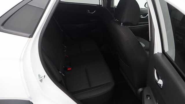 Hyundai KONA 1.6 h-GDi Premium SUV 5dr Petrol Hybrid DCT Euro 6 (s/s) (141 ps)