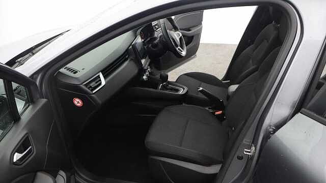 Renault Clio 1.6 E-TECH Evolution Hatchback 5dr Petrol Hybrid Auto Euro 6 (s/s) (145 ps)