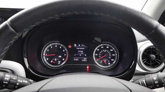 Hyundai i10 1.2 Premium Hatchback 5dr Petrol Auto Euro 6 (s/s) (84 ps)