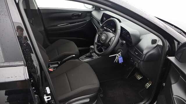Hyundai BAYON 1.0 T-GDi Advance SUV 5dr Petrol DCT Euro 6 (s/s) (100 ps)