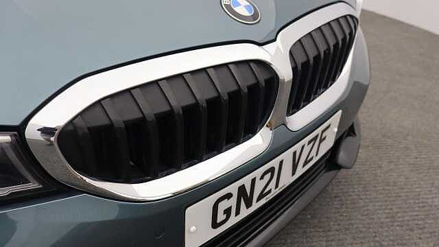 BMW 3 Series 2.0 320i Sport Touring 5dr Petrol Auto Euro 6 (s/s) (184 ps)
