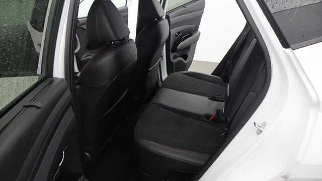 Hyundai TUCSON 1.6 T-GDi N Line SUV 5dr Petrol Hybrid Auto Euro 6 (s/s) (215 ps) White