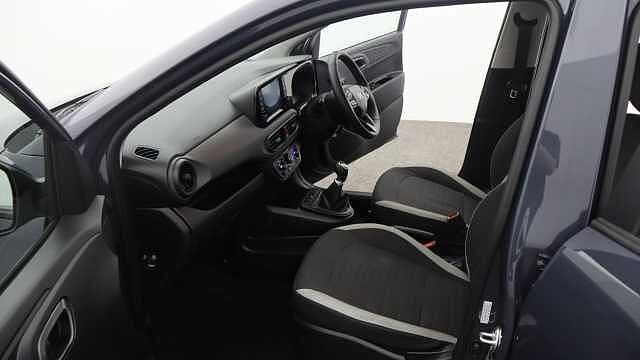 Hyundai I10 1.2 Advance Hatchback 5dr Petrol Manual Euro 6 (s/s) (79 ps) Grey