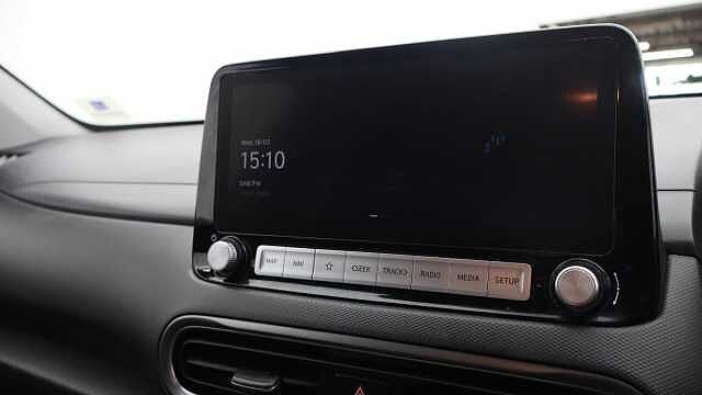 Hyundai KONA 39kWh Premium SUV 5dr Electric Auto (10.5kW Charger) (136 ps)