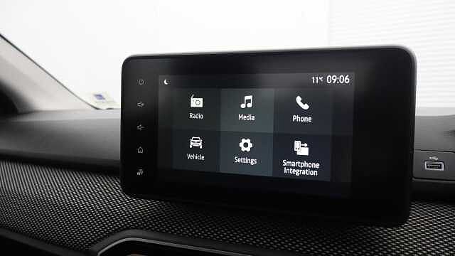 Dacia Sandero Stepway 1.0 TCe Expression Hatchback 5dr Petrol Manual Euro 6 (s/s) (90 ps)