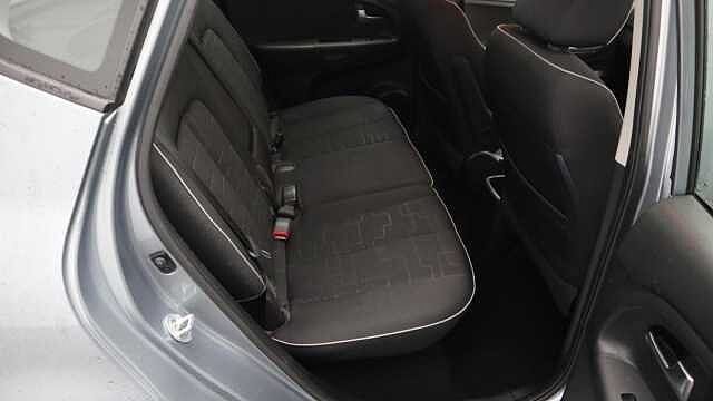 Kia Venga 1.6 2 MPV 5dr Petrol Auto Euro 6 (123 bhp)