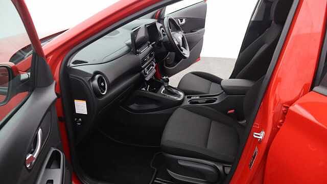 Hyundai KONA 1.6 h-GDi Premium SUV 5dr Petrol Hybrid DCT Euro 6 (s/s) (141 ps) Red