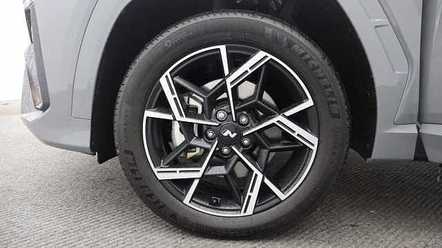 Hyundai TUCSON 1.6T N Line SUV 5dr Petrol Hybrid Auto Euro 6 (s/s) (239 ps) Grey